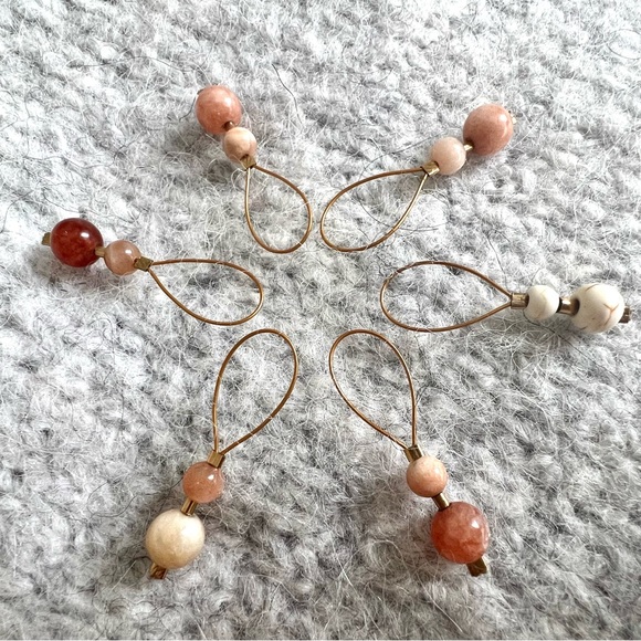 Sunstone crystal Knitting Stitch markers set of 6 - Picture 5 of 7